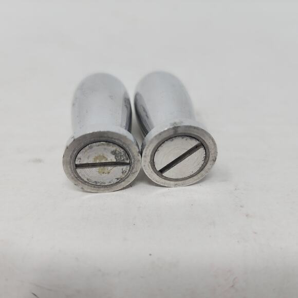 Vintage Salt & Mid Century Metal Chrome Small Atomic Bomb Shakers MCM 2 Pc - Picture 7 of 7